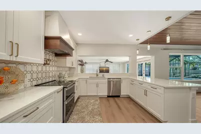 375 N Washington Drive, Sarasota, FL 34236 - Photo 12