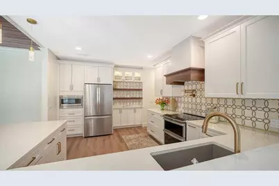 375 N Washington Drive, Sarasota, FL 34236 - Photo 14