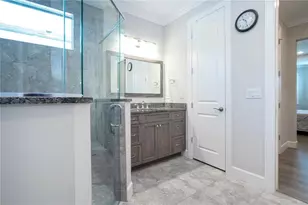 7732 Sandhill Lake Dr, Sarasota, FL 34241 - Photo 70