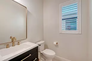 9104 Bernini Pl, Sarasota, FL 34240 - Photo 24