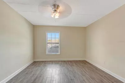 1122 84th Terrace N #A, Saint Petersburg, FL 33702 - Photo 16