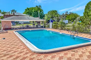1122 84th Terrace N, Saint Petersburg, FL 33702 - Photo 32