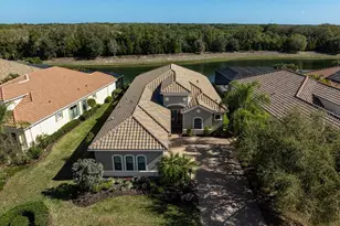 14911 Castle Park Terrace, Lakewood Ranch, FL 34202 - Photo 32