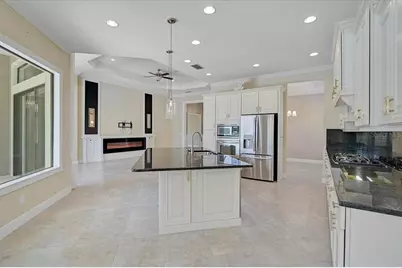 14911 Castle Park Terrace, Lakewood Ranch, FL 34202 - Photo 6