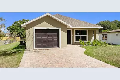2008 2nd Avenue E, Palmetto, FL 34221 - Photo 1