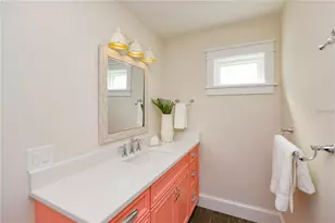 336 Avenida De Mayo, Sarasota, FL 34242 - Photo 30