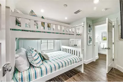 336 Avenida De Mayo, Sarasota, FL 34242 - Photo 36