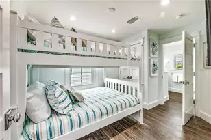 336 Avenida De Mayo, Sarasota, FL 34242 - Photo 36