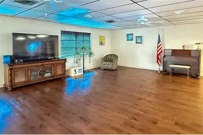 305 W 30th Avenue W #A110, Bradenton, FL 34205 - Photo 46