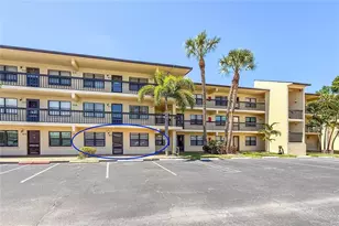 305 W 30th Ave W, Bradenton, FL 34205 - Photo 2