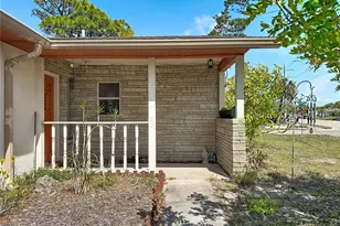 6508 1st Ave W, Bradenton, FL 34209 - Photo 10