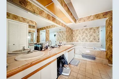 7792 Fairway Woods Drive #1206, Sarasota, FL 34238 - Photo 24