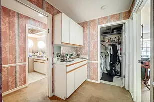 7792 Fairway Woods Dr, Sarasota, FL 34238 - Photo 28