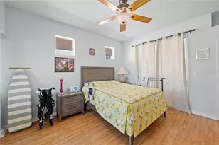 7708 32nd St E, Sarasota, FL 34243 - Photo 12