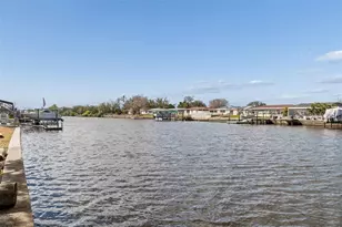 1147 Rushmore Dr, Holiday, FL 34690 - Photo 38