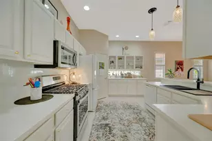 6271 Sturbridge Ct, Sarasota, FL 34238 - Photo 14