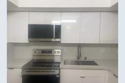 1540 Glen Oaks Drive E #B222, Sarasota, FL 34232 - Photo 4