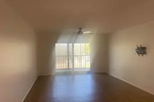 1540 Glen Oaks Dr E, Sarasota, FL 34232 - Photo 6