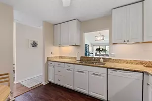 5656 Ashton Lake Dr, Sarasota, FL 34231 - Photo 14