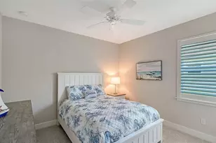 5521 Blue Water Blvd, Sarasota, FL 34238 - Photo 20