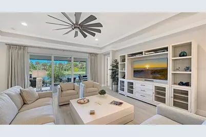 5521 Blue Water Boulevard, Sarasota, FL 34238 - Photo 8