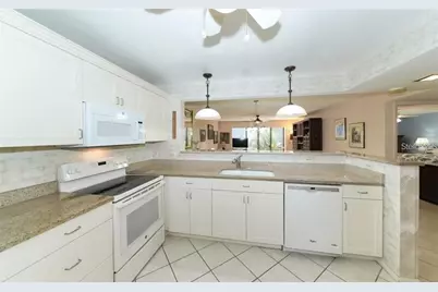 183 Pineneedle Drive, Bradenton, FL 34210 - Photo 10