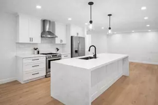 5200 26th Ave N, Saint Petersburg, FL 33710 - Photo 2