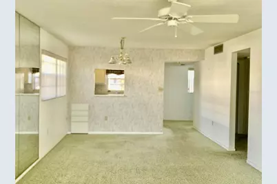 202 47th Avenue Drive W #135, Bradenton, FL 34207 - Photo 2
