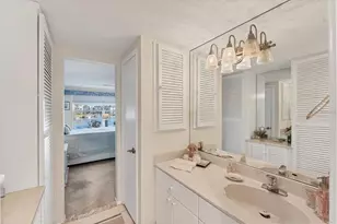 4350 Chatham Dr, Longboat Key, FL 34228 - Photo 18
