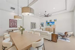 408 Jackson Dr, Sarasota, FL 34236 - Photo 6