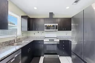 4478 Longford Dr, Sarasota, FL 34232 - Photo 12