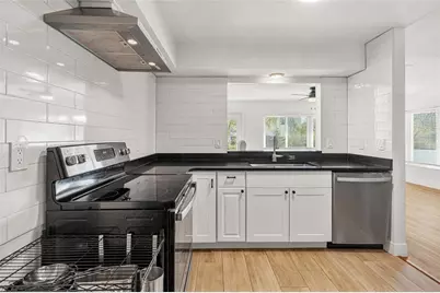 2600 Palmetto Street, Nokomis, FL 34275 - Photo 10