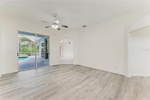 4805 76th Ct E, Bradenton, FL 34203 - Photo 6