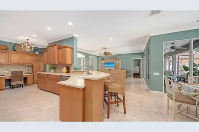 4823 Carrington Circle, Sarasota, FL 34243 - Photo 30