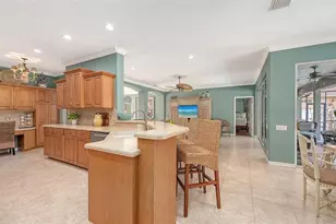 4823 Carrington Cir, Sarasota, FL 34243 - Photo 30