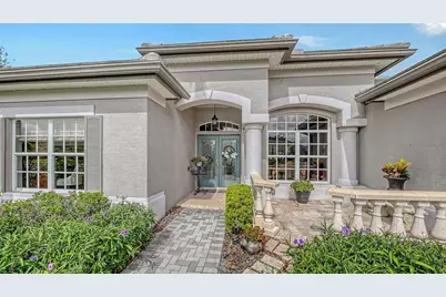 4823 Carrington Circle, Sarasota, FL 34243 - Photo 8