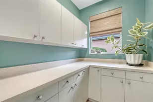 4823 Carrington Cir, Sarasota, FL 34243 - Photo 44