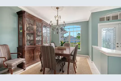 4823 Carrington Circle, Sarasota, FL 34243 - Photo 12