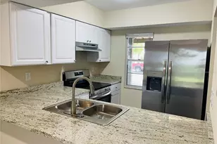 1559 7th Ave W, Bradenton, FL 34205 - Photo 4