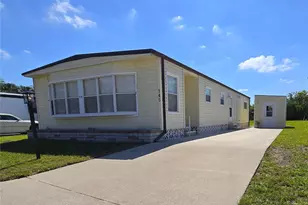 6710 36th Ave E, Palmetto, FL 34221 - Photo 1