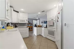 395 Gulf Breeze Blvd, Venice, FL 34293 - Photo 10