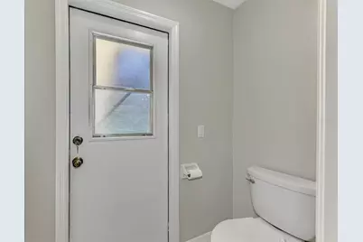 6632 Deering Circle, Sarasota, FL 34240 - Photo 32