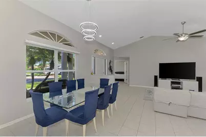 6632 Deering Circle, Sarasota, FL 34240 - Photo 20