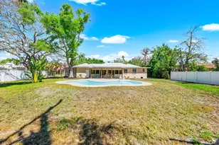 7807 Senrab Dr, Bradenton, FL 34209 - Photo 38