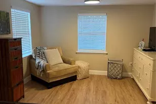 2849 Marlette St, Sarasota, FL 34231 - Photo 10