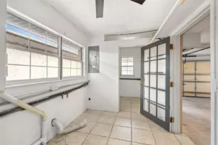 5929 Murdock Ave, Sarasota, FL 34231 - Photo 50