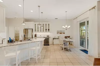 4801 Edgemont Court, Sarasota, FL 34233 - Photo 14