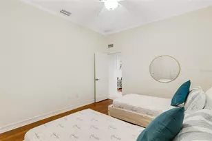 4801 Edgemont Ct, Sarasota, FL 34233 - Photo 32