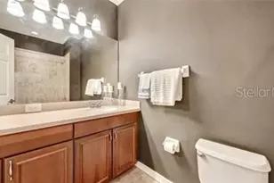 8128 Villa Grande Ct, Sarasota, FL 34243 - Photo 22