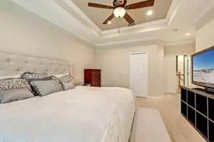 8128 Villa Grande Ct, Sarasota, FL 34243 - Photo 24